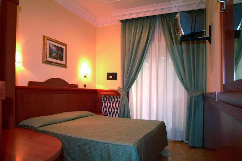 Hotel Meridiana Roma Dış mekan fotoğraf